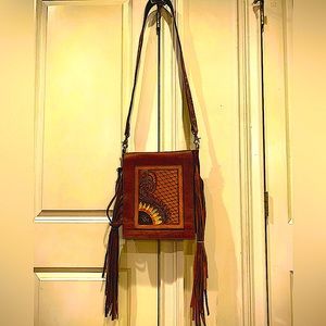NWT STUNNING hand tooled/painted leather crossbody bag👏🏻👏🏻👏🏻❤️🫶🏻